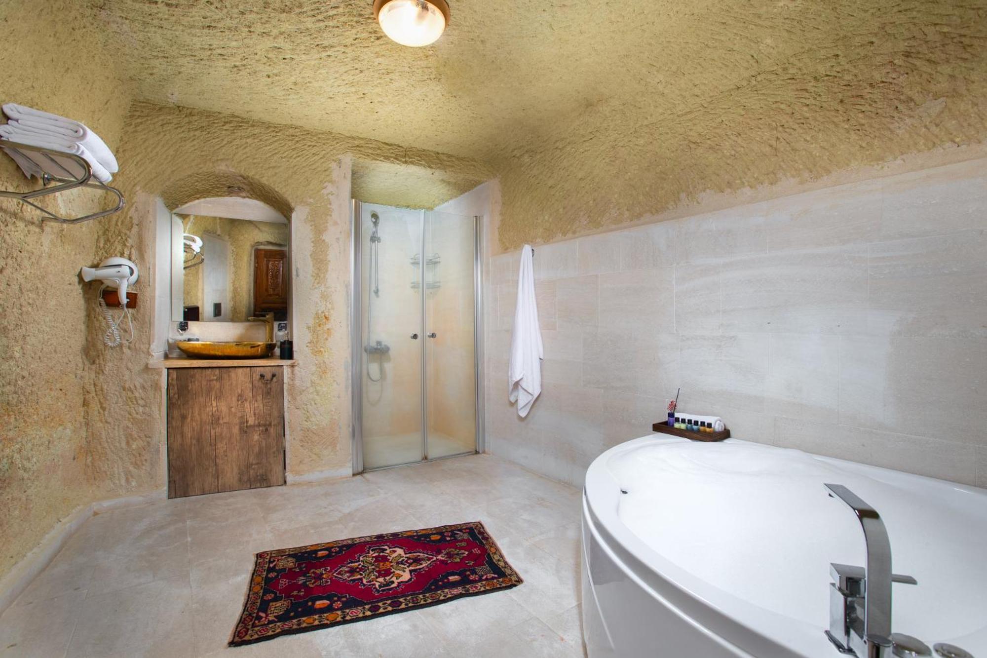 Romantic Cave Hotel Nevşehir Buitenkant foto